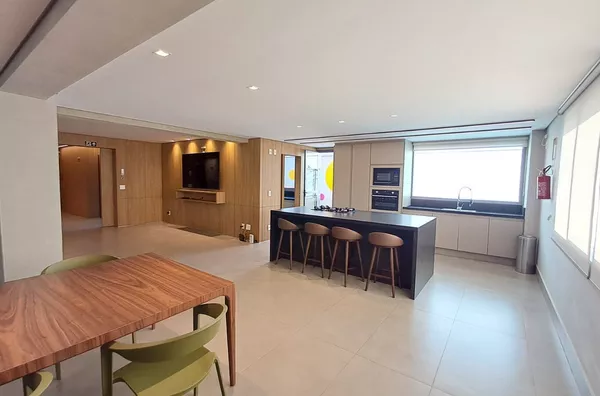 Apartamento - Funcionários