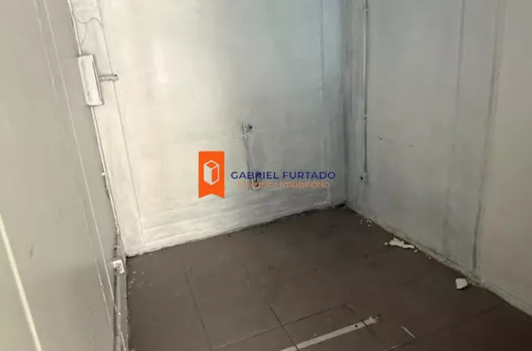 SALA COMERCIAL EM CONTAINER PARA ALUGUEL NO CENTRO DE TIJUCAS