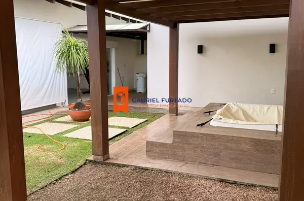 CASA PARA ALUGUEL – FINS COMERCIAIS | TIJUCAS
