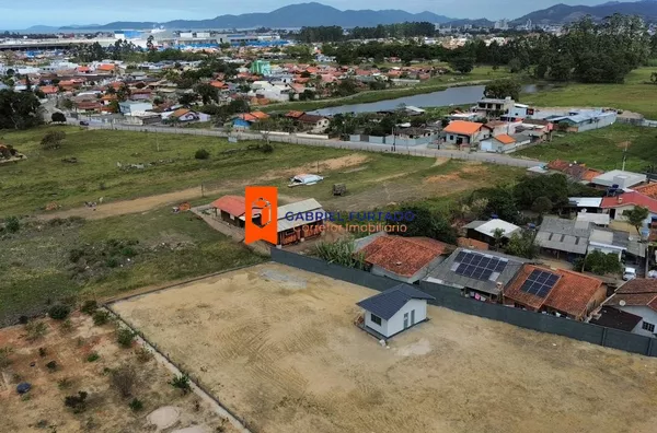 TERRENO PARA LOCAÇÃO OU VENDA – CENTRO | TIJUCAS/SC
