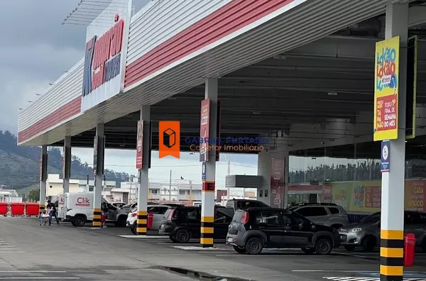 SALA COMERCIAL PARA ALUGUEL – KOMPRÃO ATACADISTA | TUBARÃO/SC