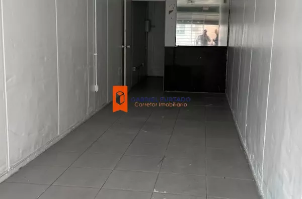 SALA COMERCIAL EM CONTAINER PARA ALUGUEL NO CENTRO DE TIJUCAS