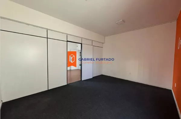 SALA COMERCIAL 2º PISO PARA ALUGUEL NO CENTRO DE TIJUCAS