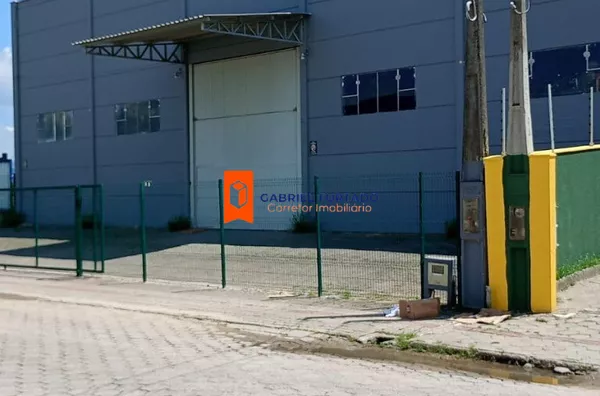 OPORTUNIDADE PARA LOCAÇÃO – PRAÇA | TIJUCAS/SC