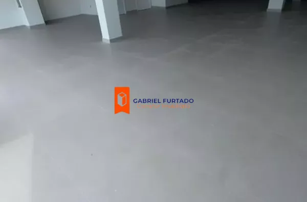 SALA COMERCIAL TÉRREA PARA LOCAÇÃO – BAIRRO UNIVERSITÁRIO – TIJUCAS/SC