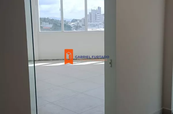 SALA COMERCIAL PARA LOCAÇÃO – EDIFÍCIO SCOPEL BUSINESS | TIJUCAS/SC