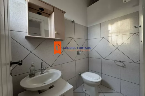 SALA COMERCIAL 2º PISO PARA ALUGUEL NO CENTRO DE TIJUCAS