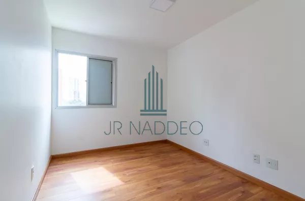 Apartamento com 94 m² e suíte com closet no Maison D'Argent | Vila Mariana