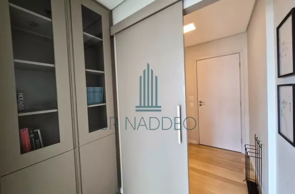 Sala Comercial Mobiliada Próxima ao Metrô São Joaquim – Liberdade