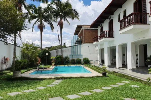 Casa Exclusiva à Venda com Piscina, Sauna e Área Gourmet - Foto 3