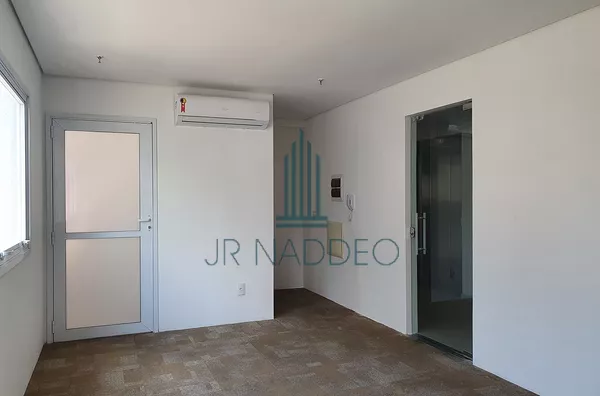 Sala Comercial Pronta para Uso na Rua Pamplona – Jardim Paulista, 31,48m² com vaga
