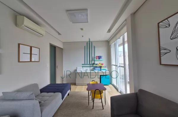 Sala Comercial Mobiliada Próxima ao Metrô São Joaquim – Liberdade