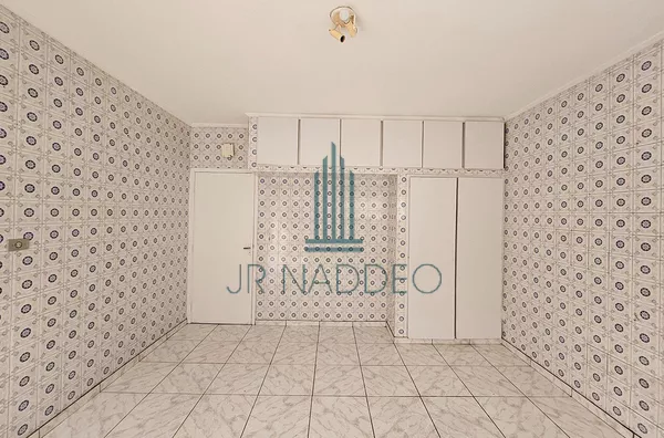 Sobrado Espaçoso com Suíte e 2 Vagas no Jardim Nosso Lar - Foto 5