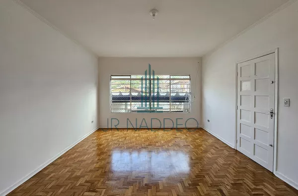 Sobrado Espaçoso com Suíte e 2 Vagas no Jardim Nosso Lar - Foto 3
