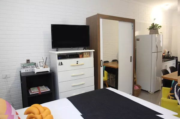 Kitinet / conjugados para aluguel - Pq. Residencial União - São José Dos Campos