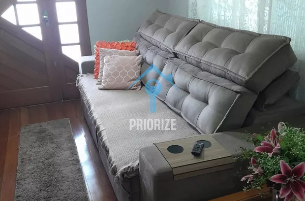 Casa para venda e locação, em Niterói, Canoas