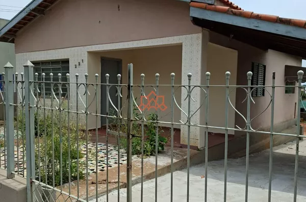Casa disponível para locação comercial ou residencial, localizada no Centro, Santo Antônio De Posse - Foto 2