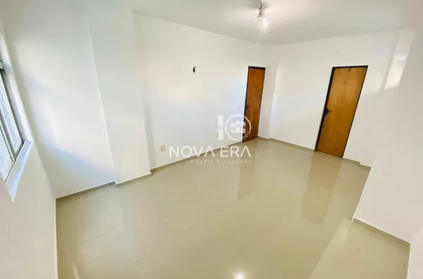 Apartamento com 3 dormitórios à venda, 140 m² por R$ 370.000,00 - Cocó - Fortaleza/CE