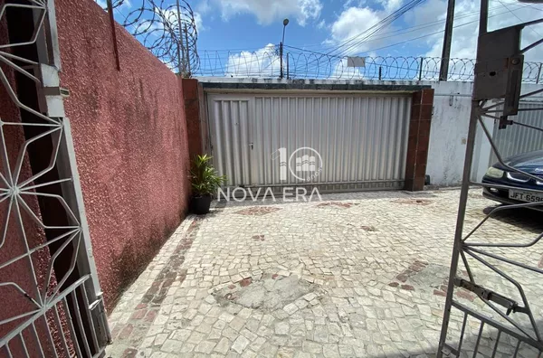 Casa para venda, 4 quarto(s),  Cidade Dos Funcionários, Fortaleza