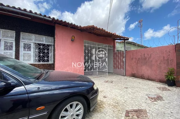 Casa para venda, 4 quarto(s),  Cidade Dos Funcionários, Fortaleza
