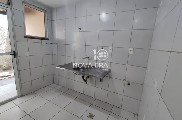 Casa com 3 dormitórios, 70 m² - aluguel - Jangurussu - Fortaleza/CE