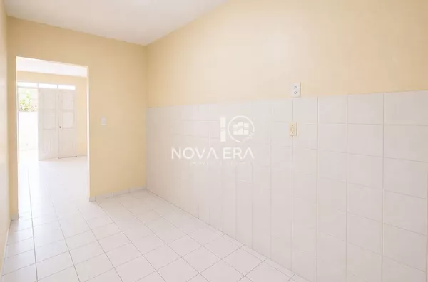 Casa para aluguel, 4 quarto(s),  Serrinha, Fortaleza