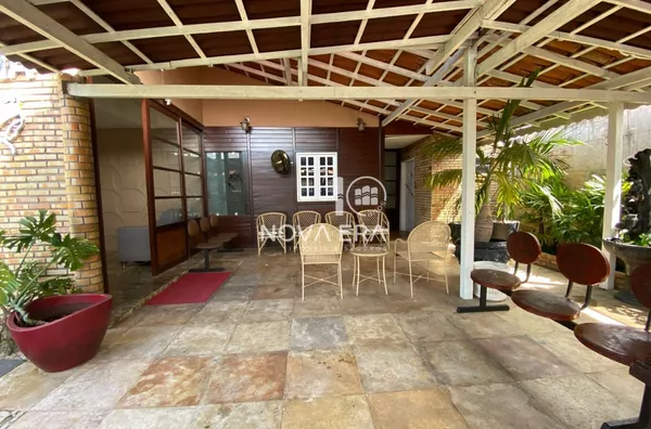 Casa para venda, 6 quarto(s),  Cidade Dos Funcionários, Fortaleza