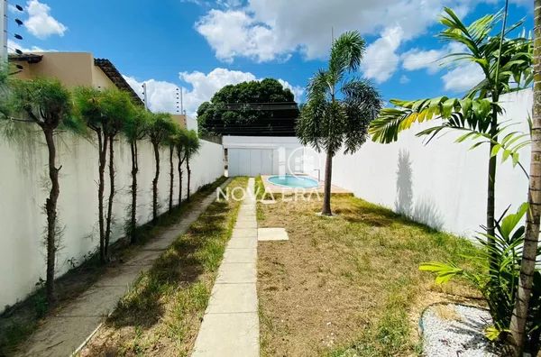 Casa com 3 dormitórios, 109 m² - venda por R$ 350.000 - Eusebio/CE