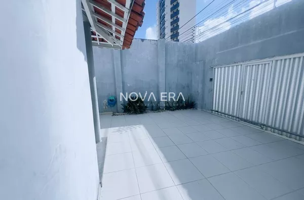 Casa para venda e aluguel, 4 quarto(s),  Aldeota, Fortaleza