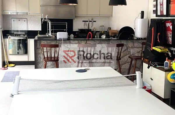Casa em condomínio fechado Edícula