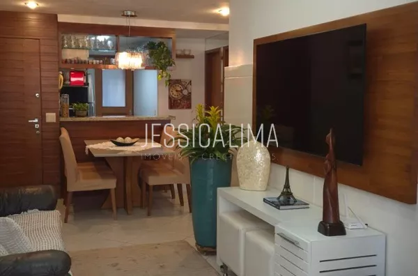 Apartamento 2 Quartos com Suíte no Ed. Pedra Azul em Bento Ferreira - Frente, Quitado e Financiável