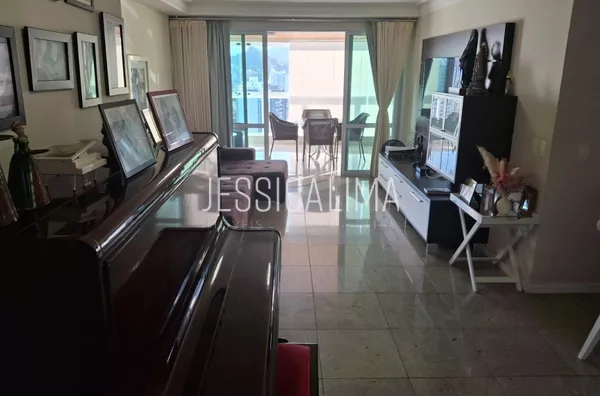 Apartamento de Alto Padrão na Praia do Canto – 4 Quartos, Mobiliado e com 3 Vagas
