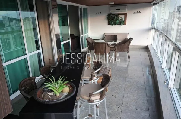 Apartamento de Alto Padrão na Praia do Canto – 4 Quartos, Mobiliado e com 3 Vagas