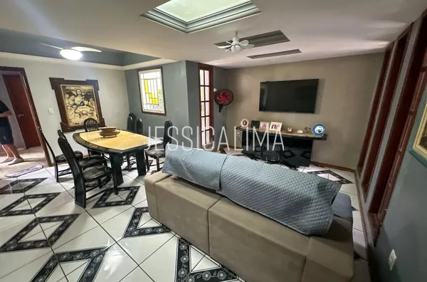 Casa duplex com quintal para venda,  Bento Ferreira, Vitoria