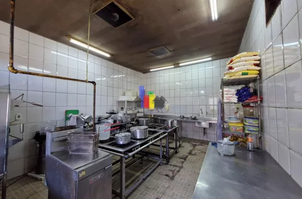 Salão comercial com casa nos fundos,  Jardim Centenário, Mogi Guaçu