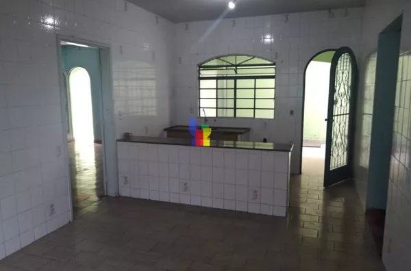 Casa para venda, 4 quarto(s),  Jardim Presidente, Mogi Guaçu