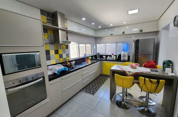 Casa para venda, 4 quarto(s),  Parque Cidade Nova, Mogi Guaçu