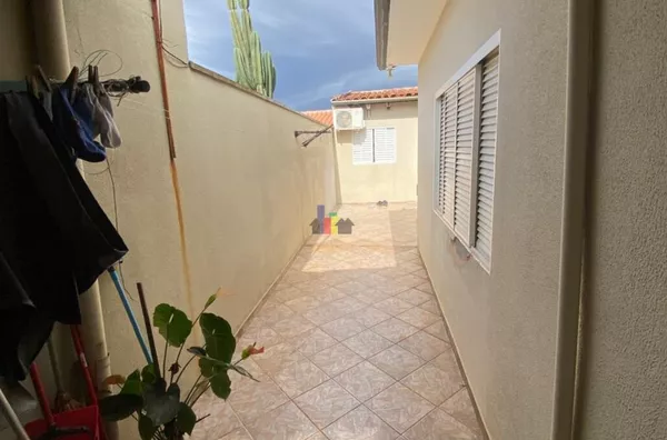 Casa para venda, 4 quarto(s),  Jardim Centenário, Mogi Guaçu