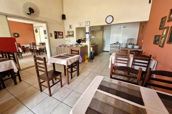 Salão comercial com casa nos fundos,  Jardim Centenário, Mogi Guaçu