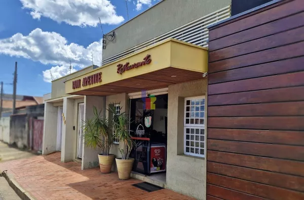 Salão comercial com casa nos fundos,  Jardim Centenário, Mogi Guaçu