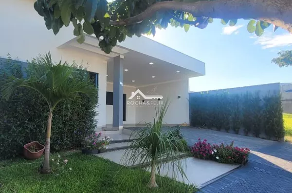 Imperdível! Casa no Residencial Parthenon com Piscina e Área Gourmet