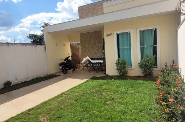 Casa Completa com 3 Quartos e Terreno de 225m² – R$ 350 Mil
