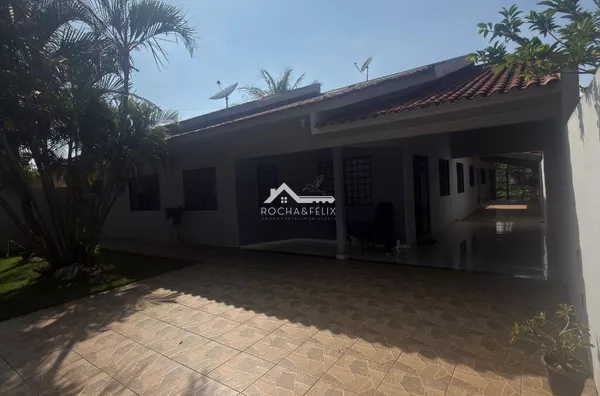 CASA DOS SONHOS EM SANTO ANTÔNIO DO CAIUÁ 600 m² de terreno • Suíte com banheira • Espaço gourmet