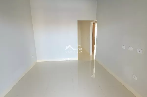 Casa para venda, 1 suíte mais 2 quartos- Bairro Jardim Óases, Paranavaí-PR