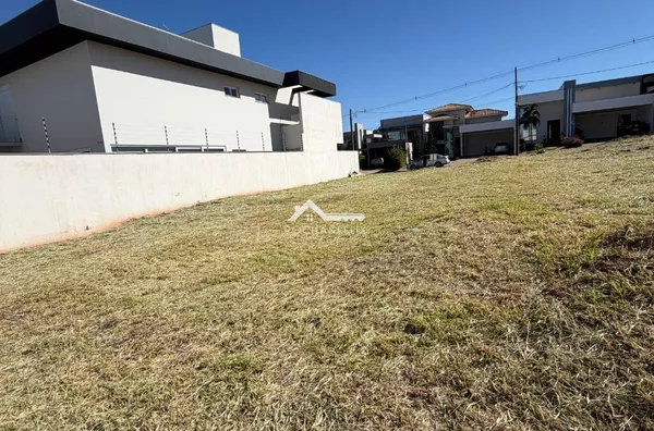 TERRENO DE 330 M² À VENDA NO CONDOMÍNIO ROYAL PARK – PARANAVAÍ | R$ 320 MIL - Foto 3