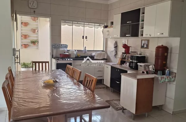 Casa com 1 Suíte + 2 Quartos no Jardim São Jorge – Terreno Fundo Grande e Espaço Gourmet - Foto 3