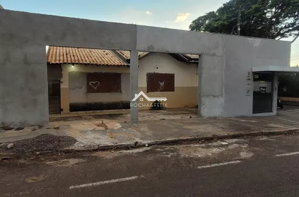 Imóvel Comercial + Residencial de Esquina em Paranavaí – Excelente Oportunidade! - Foto 2