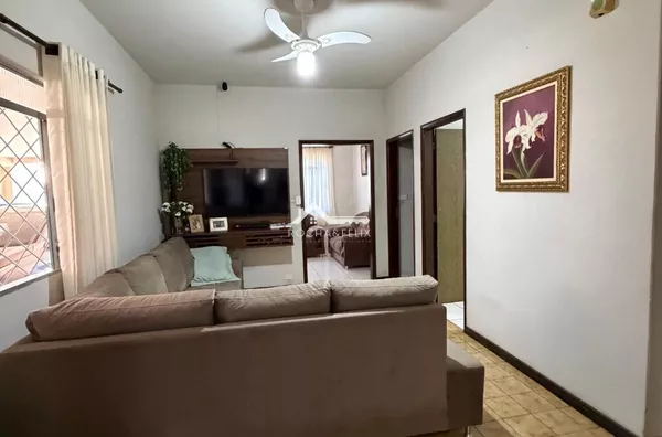 OPORTUNIDADE NO JARDIM PROGRESSO! CASA AMPLA COM 432 M² DE TERRENO E GRANDE QUINTAL - Foto 11