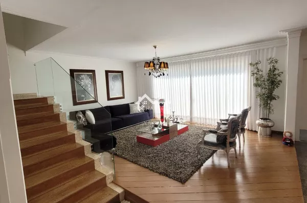 Apartamento triplex para venda, 1 suite master + 2 quartos(s),  Centro, Paranavaí
