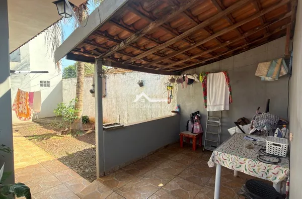 CASA DOS SONHOS EM SANTO ANTÔNIO DO CAIUÁ 600 m² de terreno • Suíte com banheira • Espaço gourmet - Foto 18